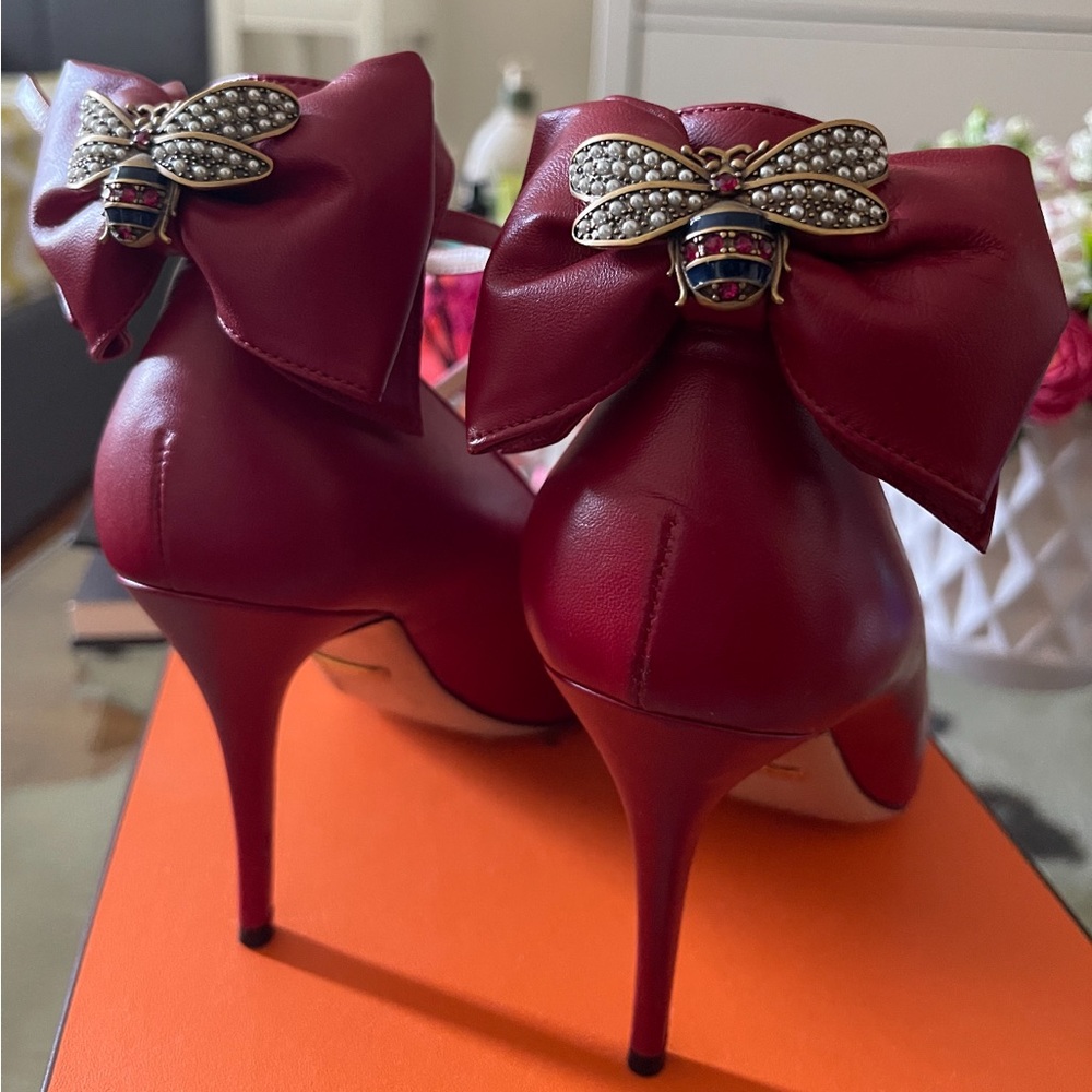 Gucci Queen Margaret Red Pointed Toe